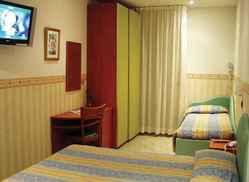Hotel Scarlet 리미니