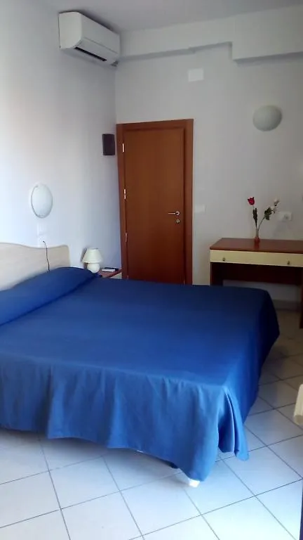 Hotel Scarlet Rimini 3*,